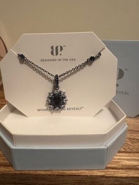 Bomb Party OG Necklace Sapphire Spinel